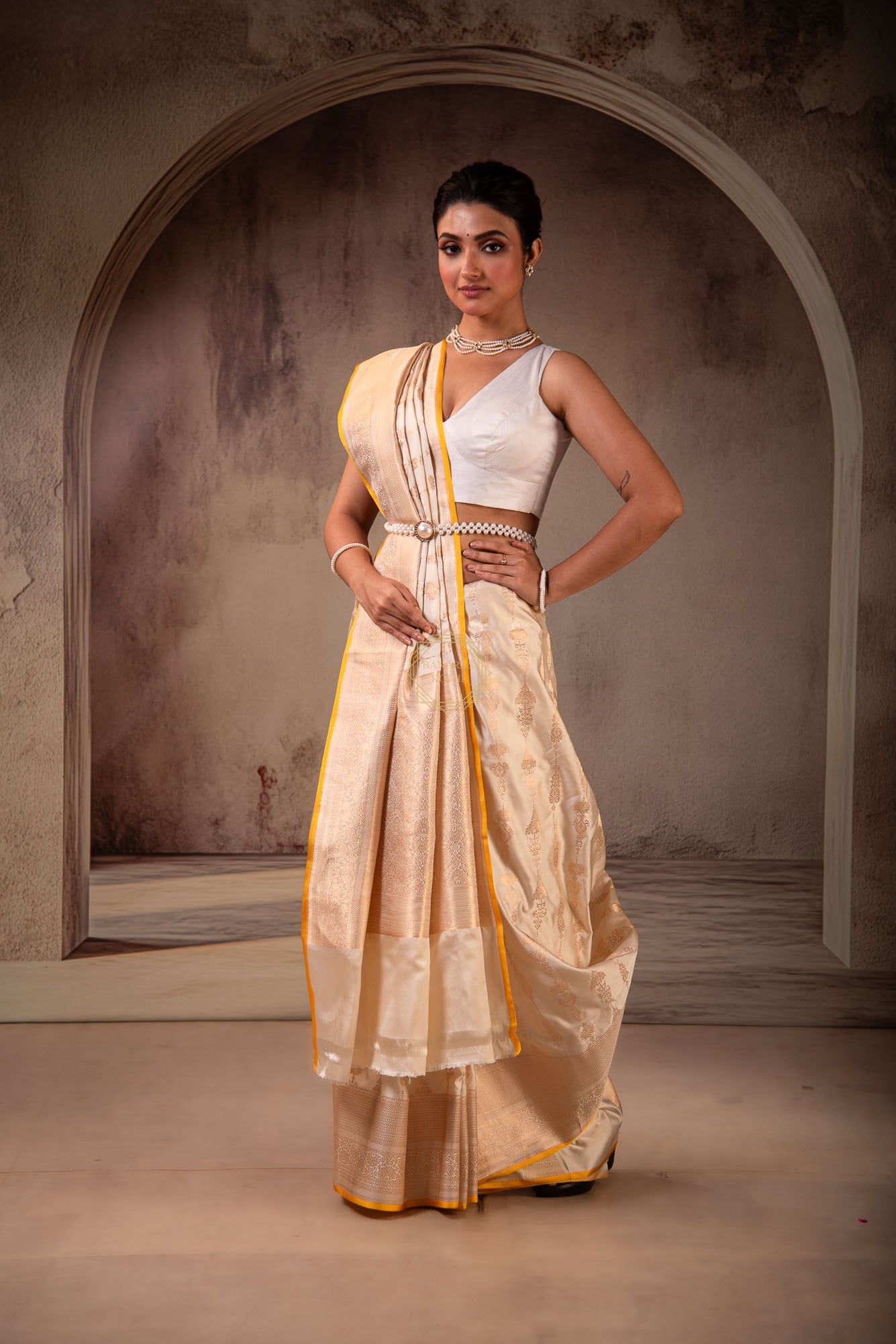 Mashru Silk Saree with Zari allover jaal
