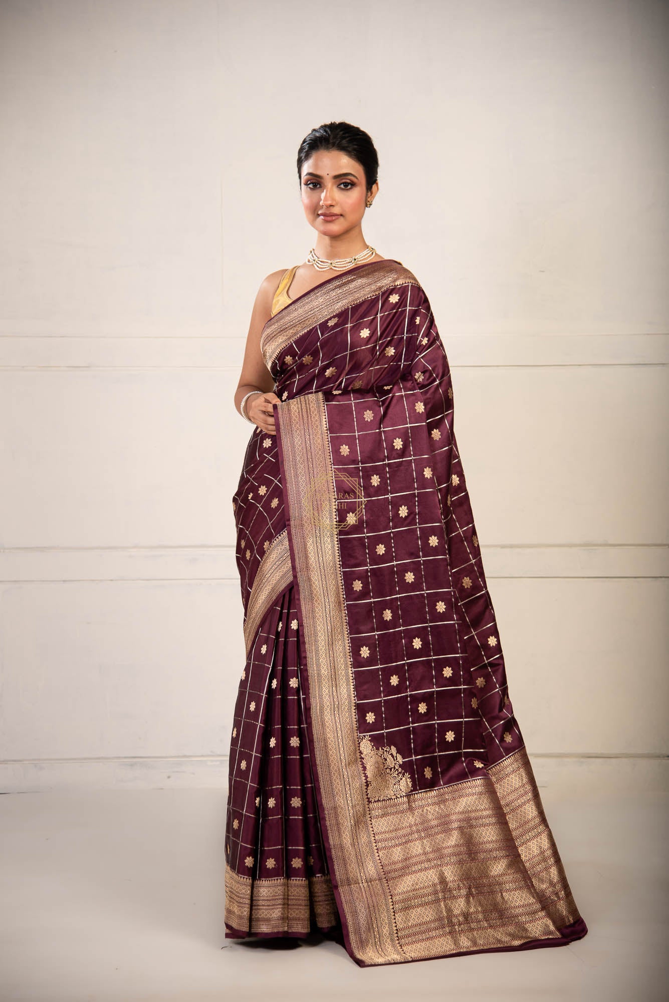 Traditional Checks Weaved with Kadhua Butti on Satin Saree