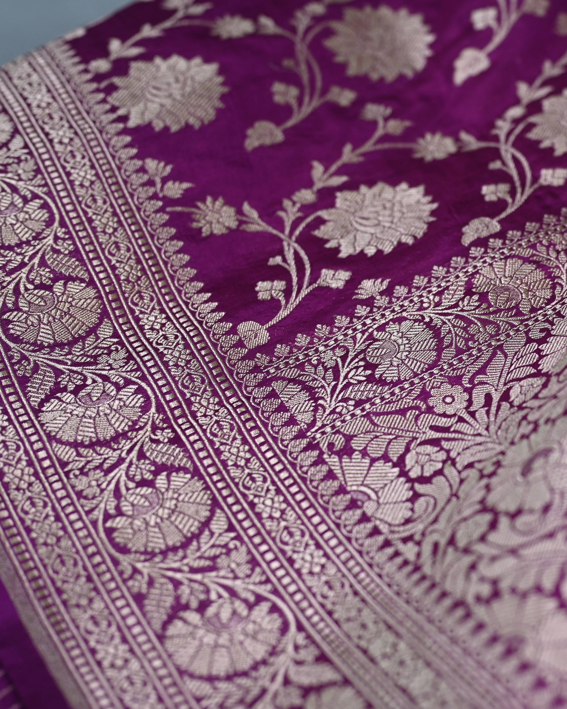Lavender Katan Zari Jaal Banarasi Border Pallu Saree