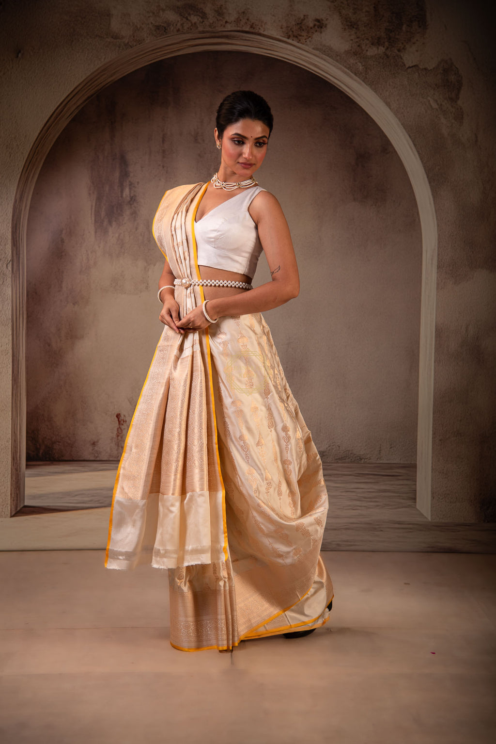Mashru Silk Saree with Zari allover jaal