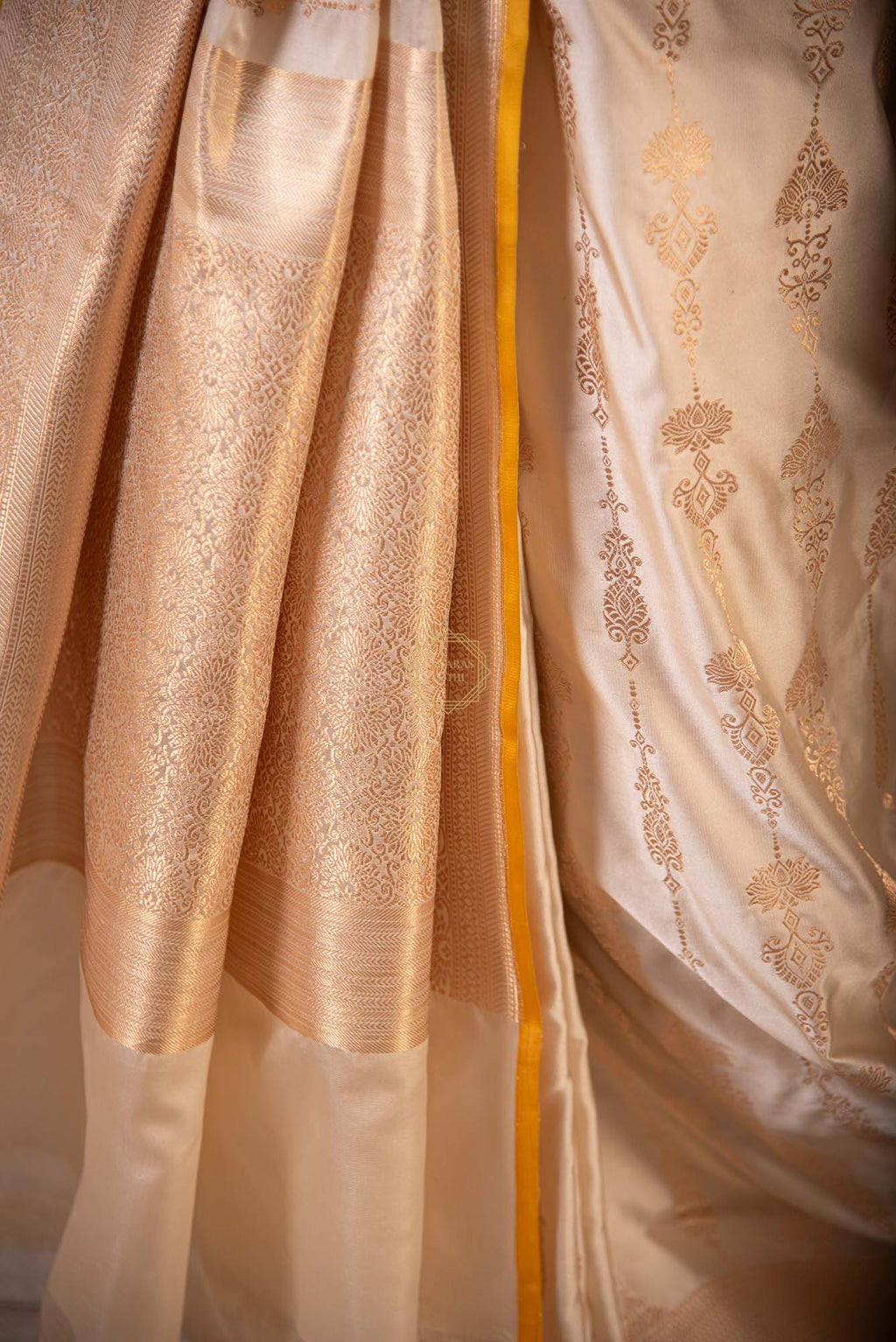 Mashru Silk Saree with Zari allover jaal