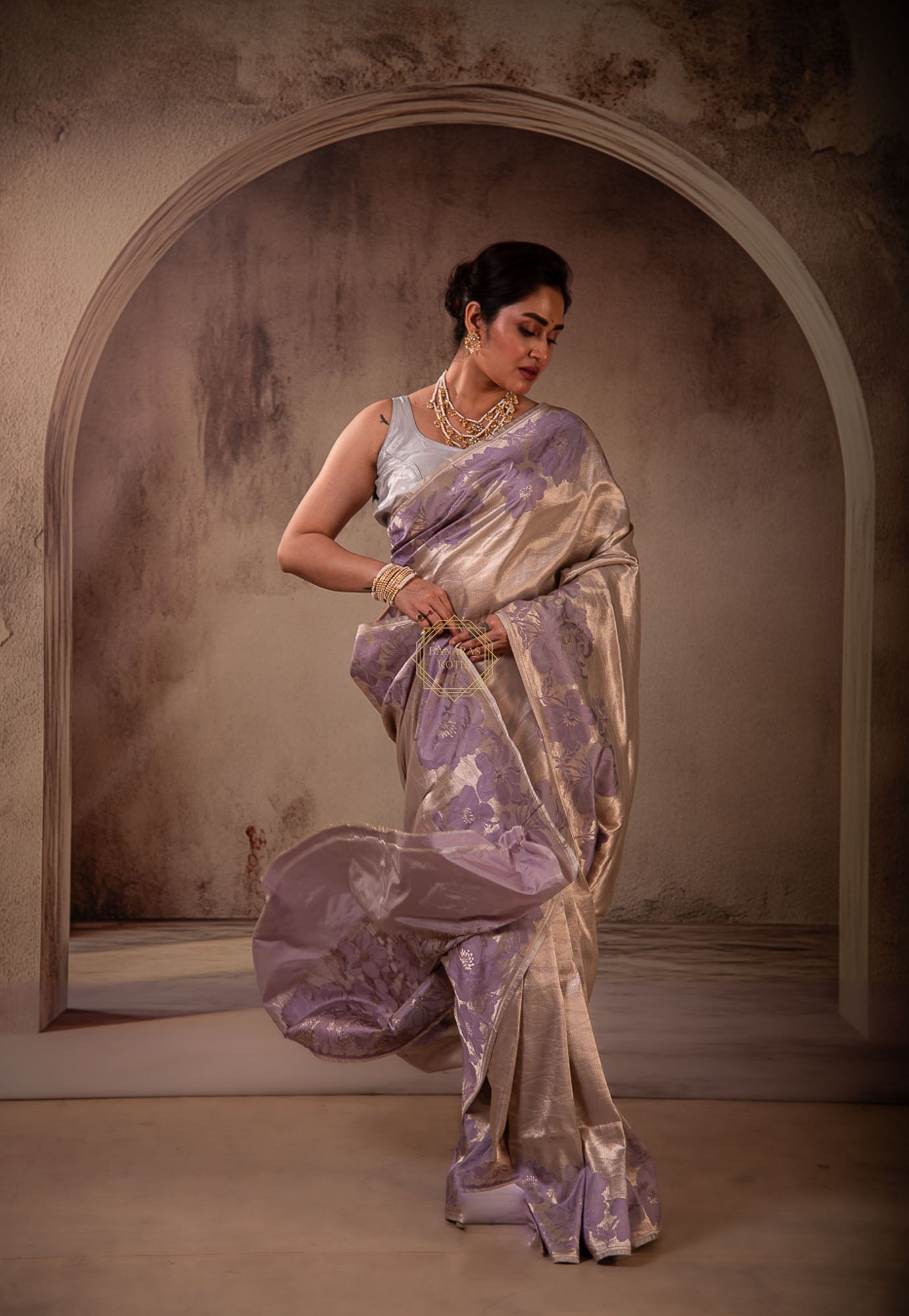 Soft Silk Zari Brocade Saree with Resham Aanchal & Skirt