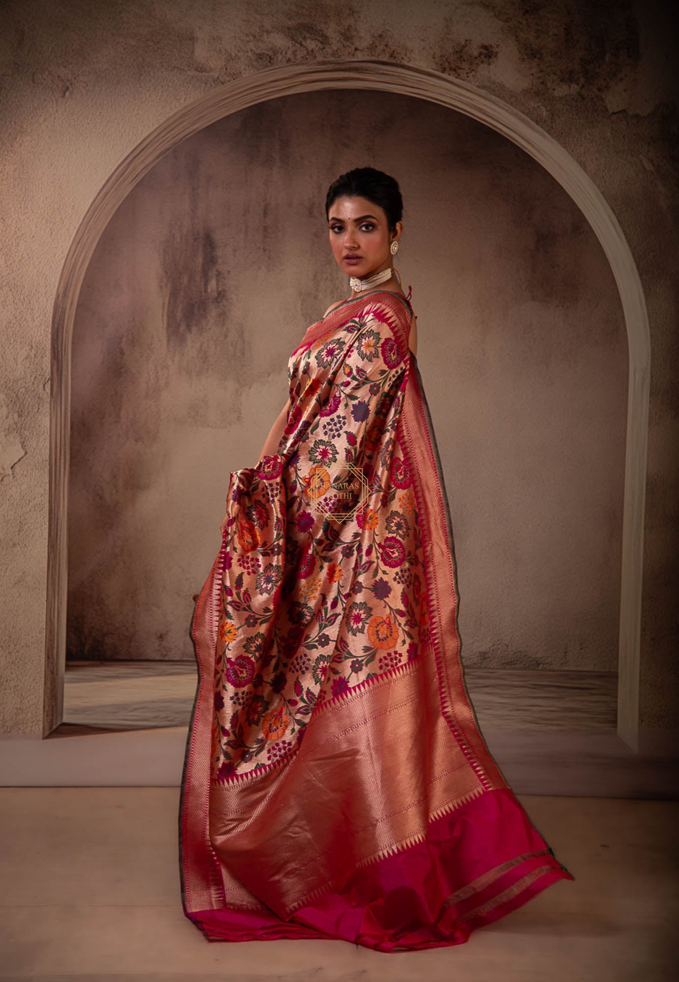Katan Silk Meenadar Jaal Weaved on Zari Base Saree
