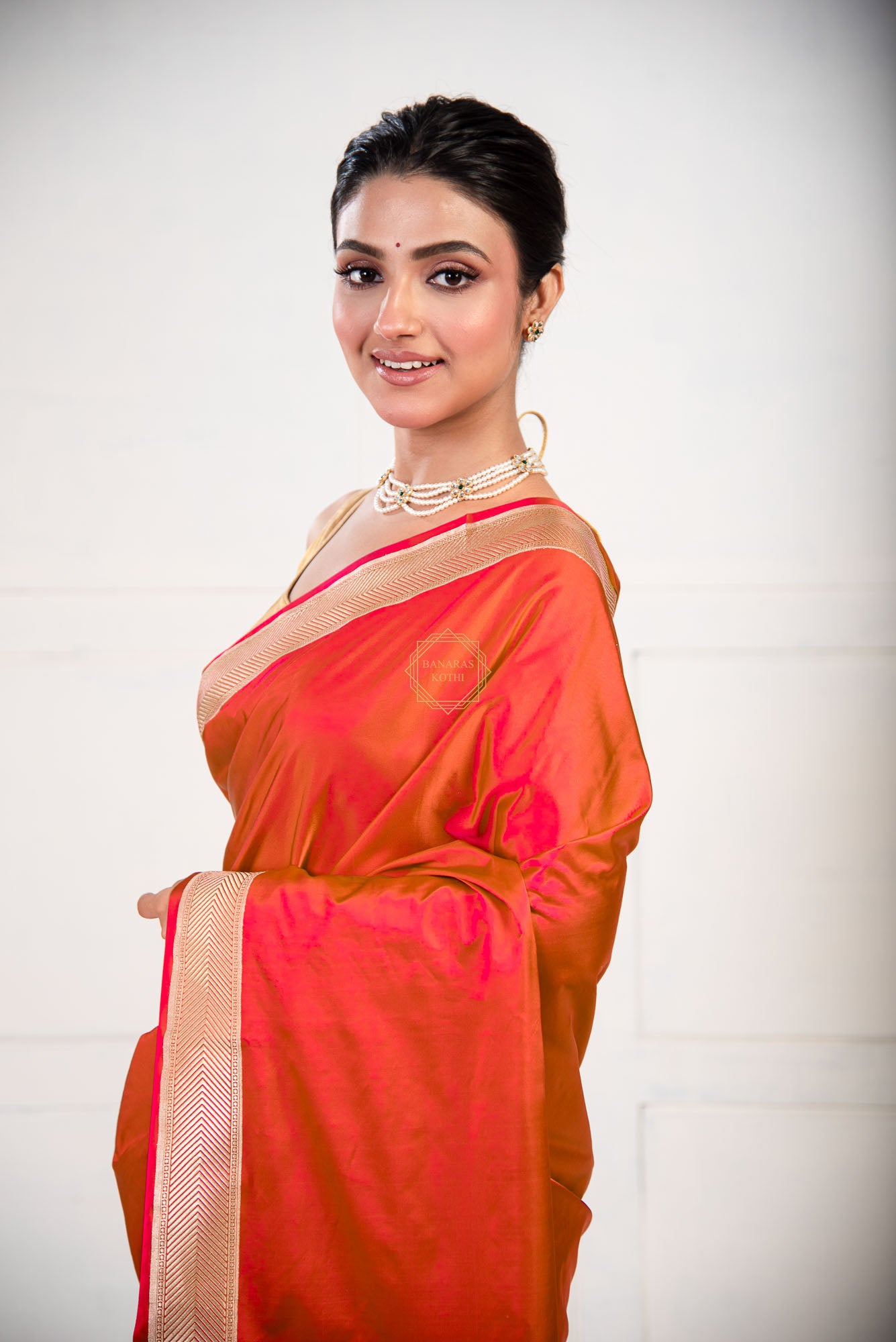 Kadhua Border Weaved on Plain Body of Satin Silk Saree