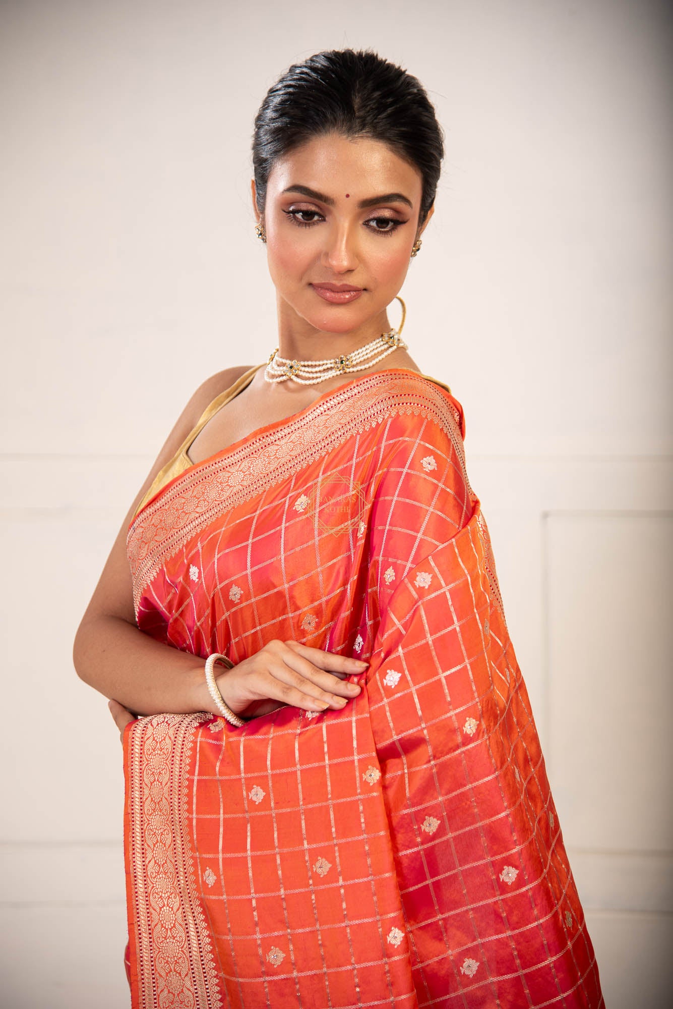Traditional Checks Weaved with Kadhua Butti with Badla Saree