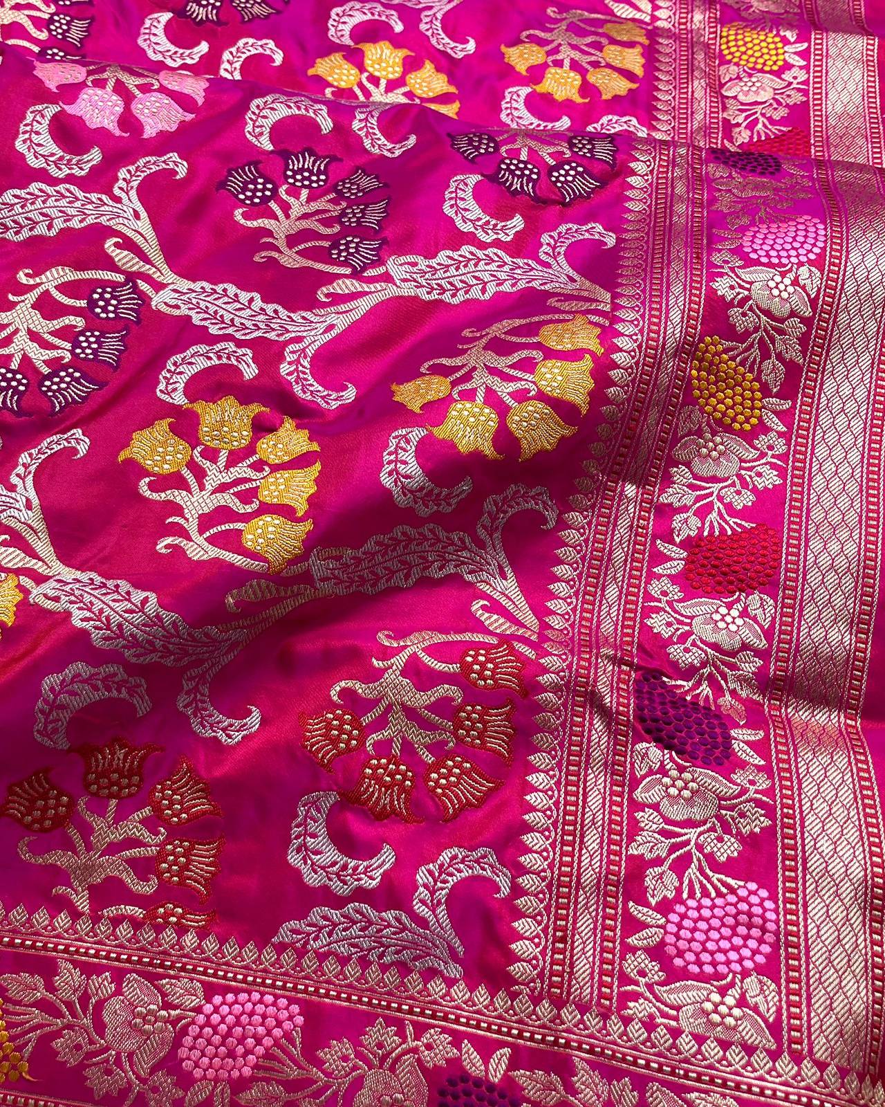 Katan Jangla with Meena on cross warp and wefth of red over Rani