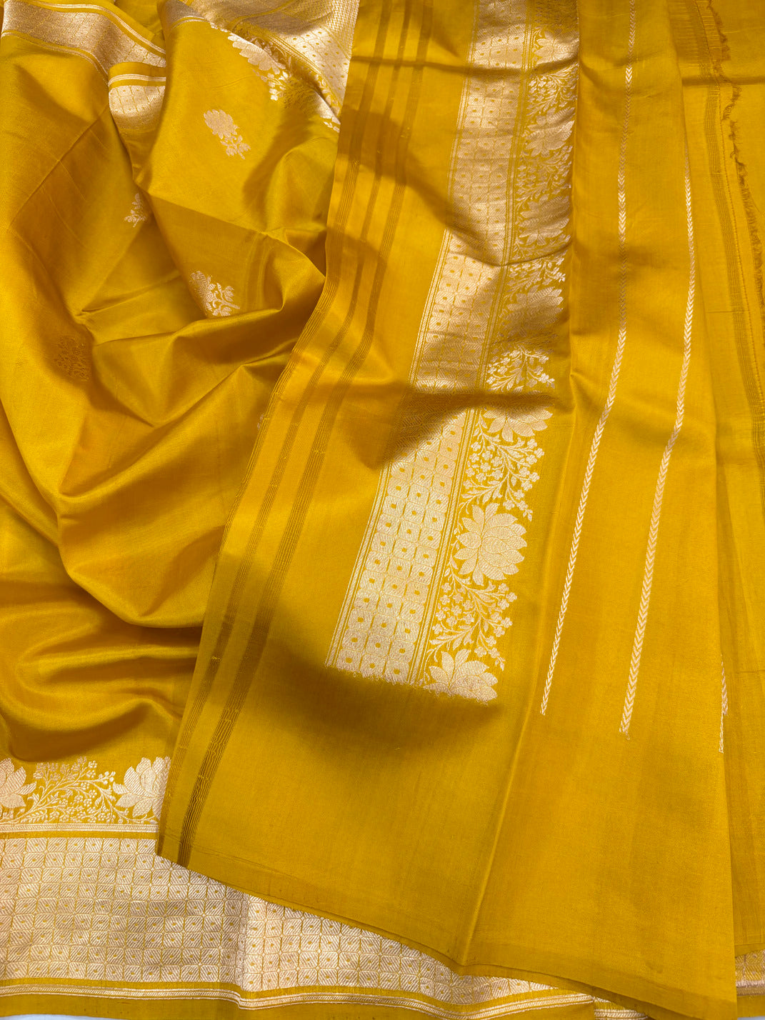 Dyed Katan Soft Silk Saree