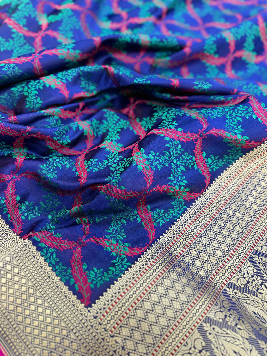 Resham Tanchoi on Mashru silk
