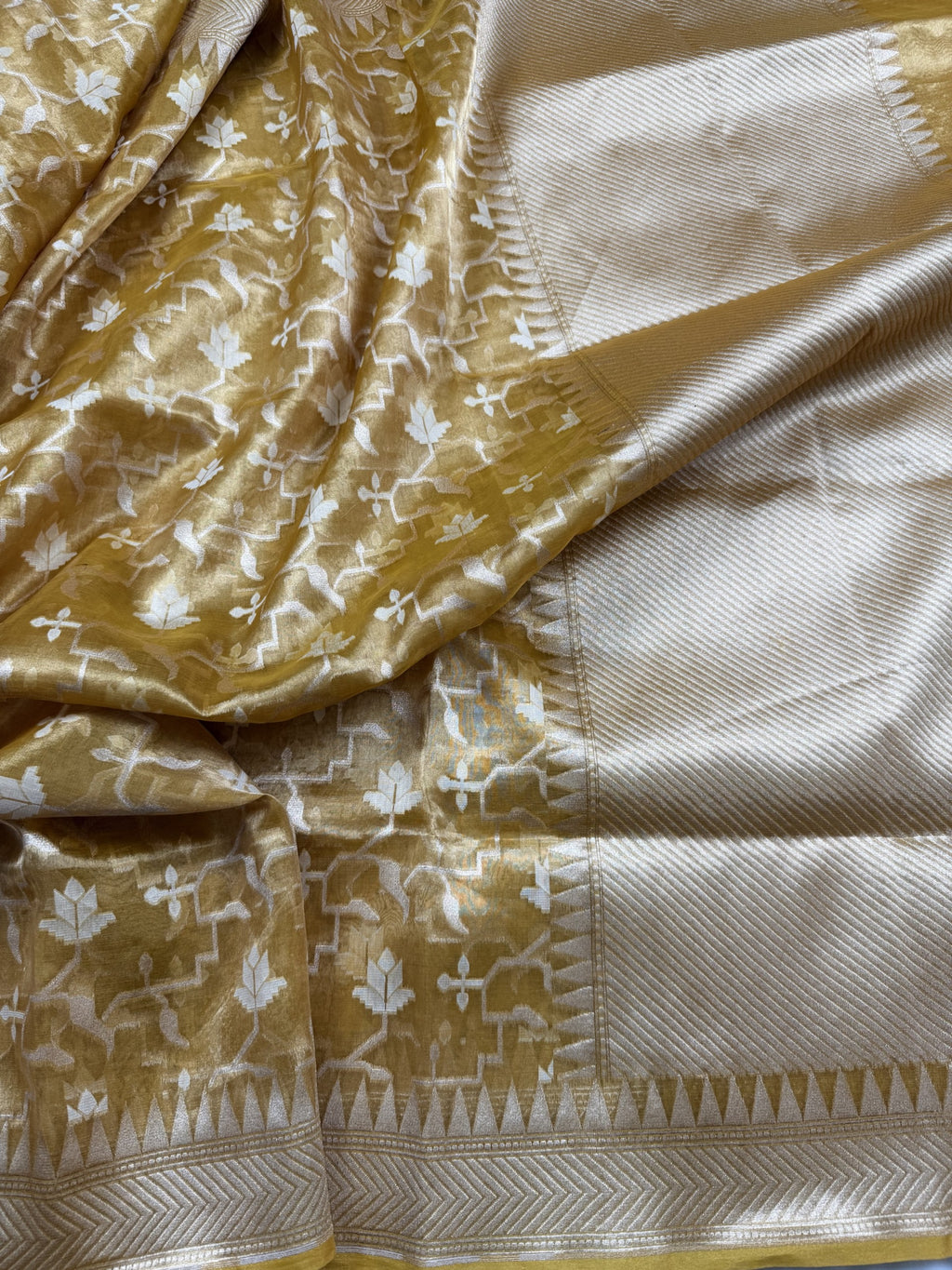 Kora Tissue Saree