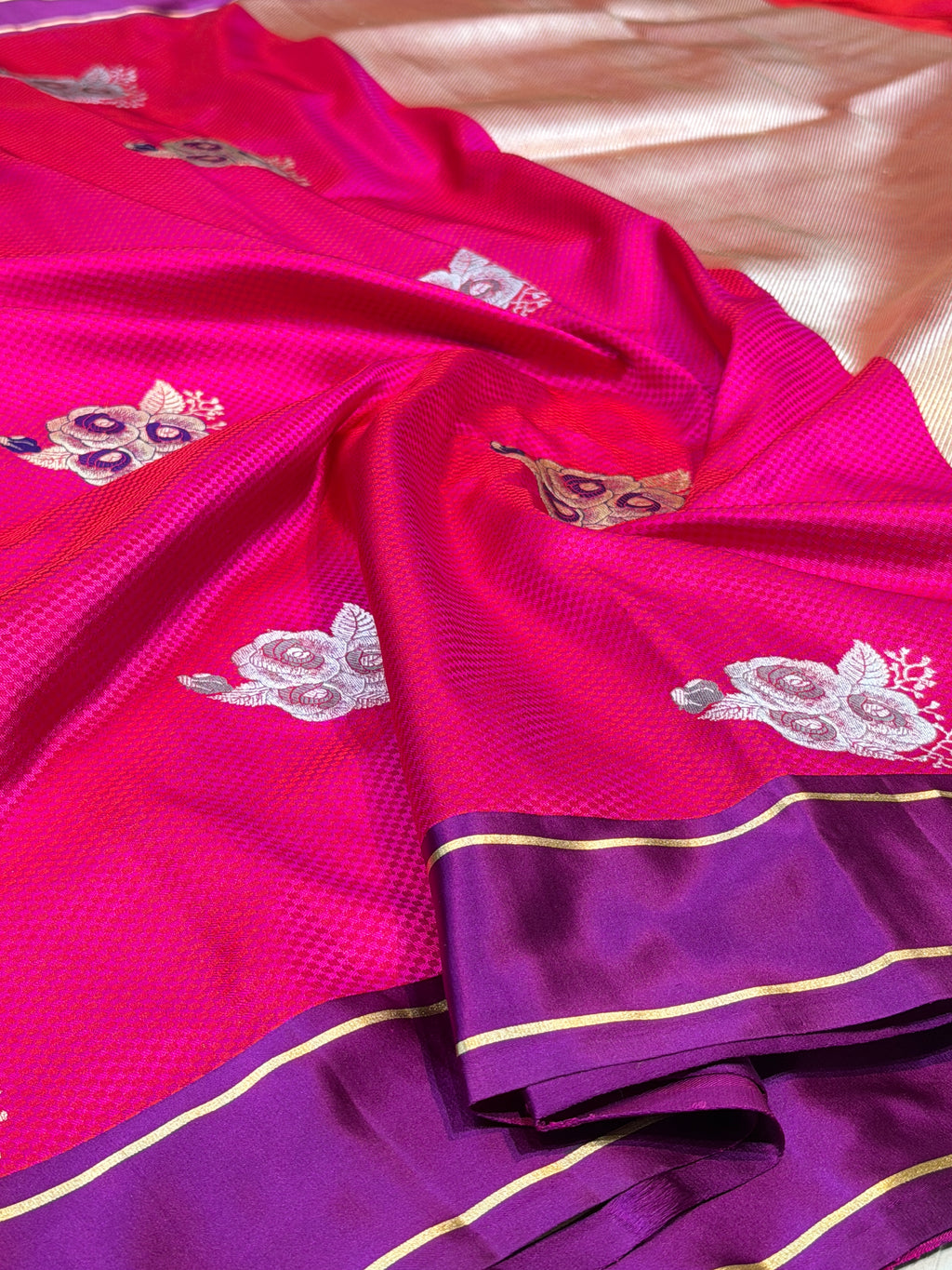 Pink Handloom Tanchoi Banarasi Mashru Silk Saree