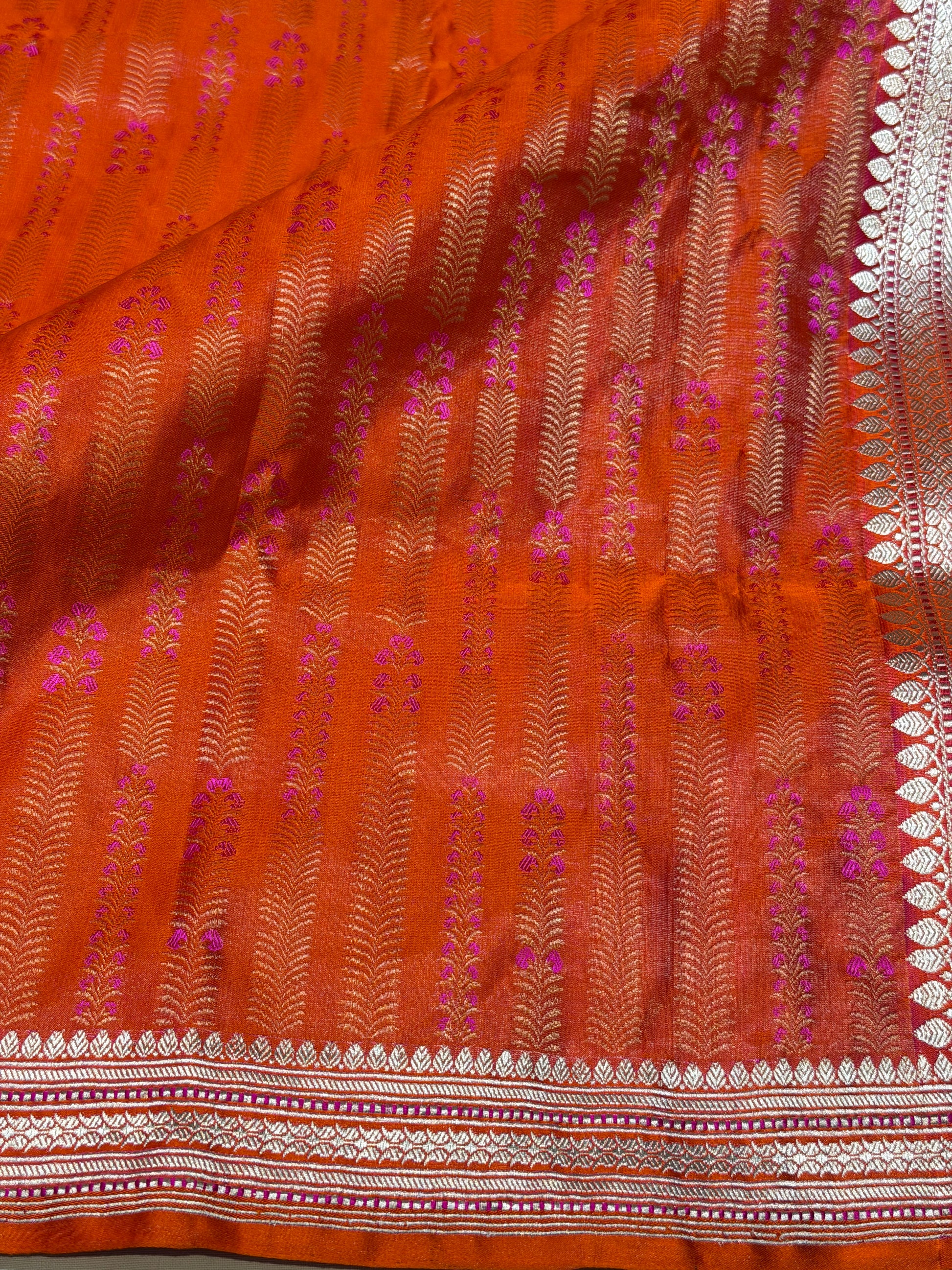Red Jamawar Handloom Banarasi Mashru Silk Saree