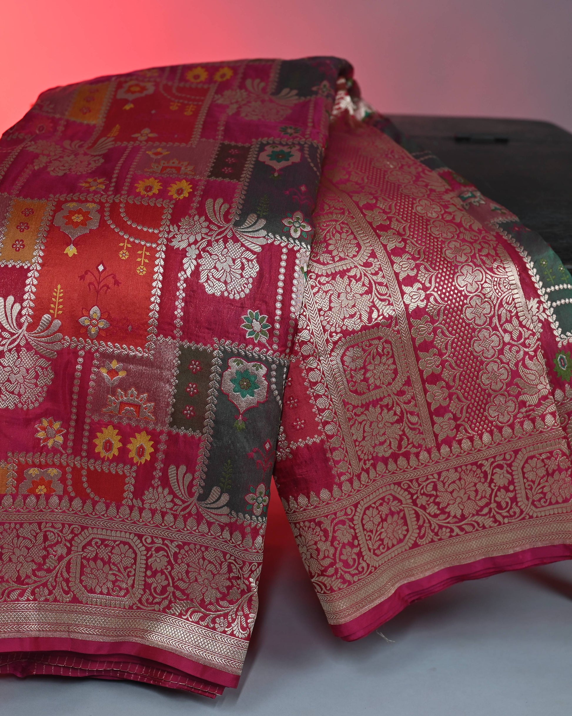 Rani Katan Rangkat Zari Border Pallu Saree