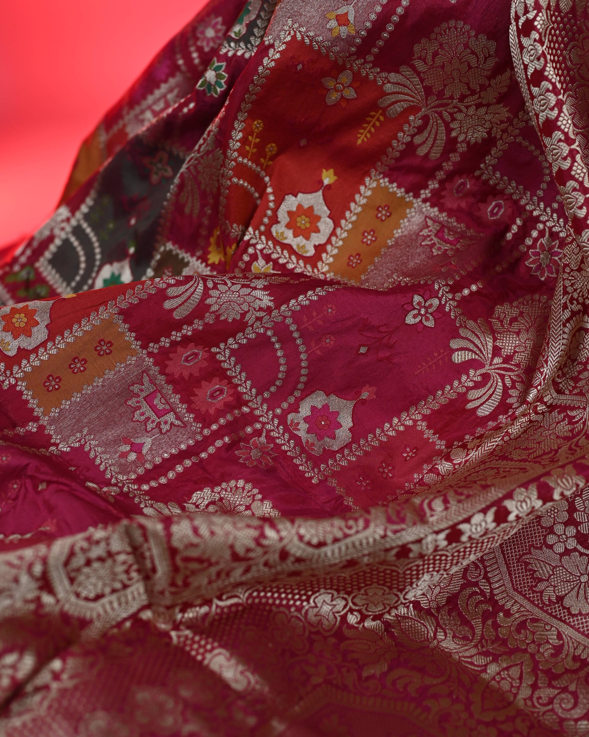 Rani Katan Rangkat Zari Border Pallu Saree