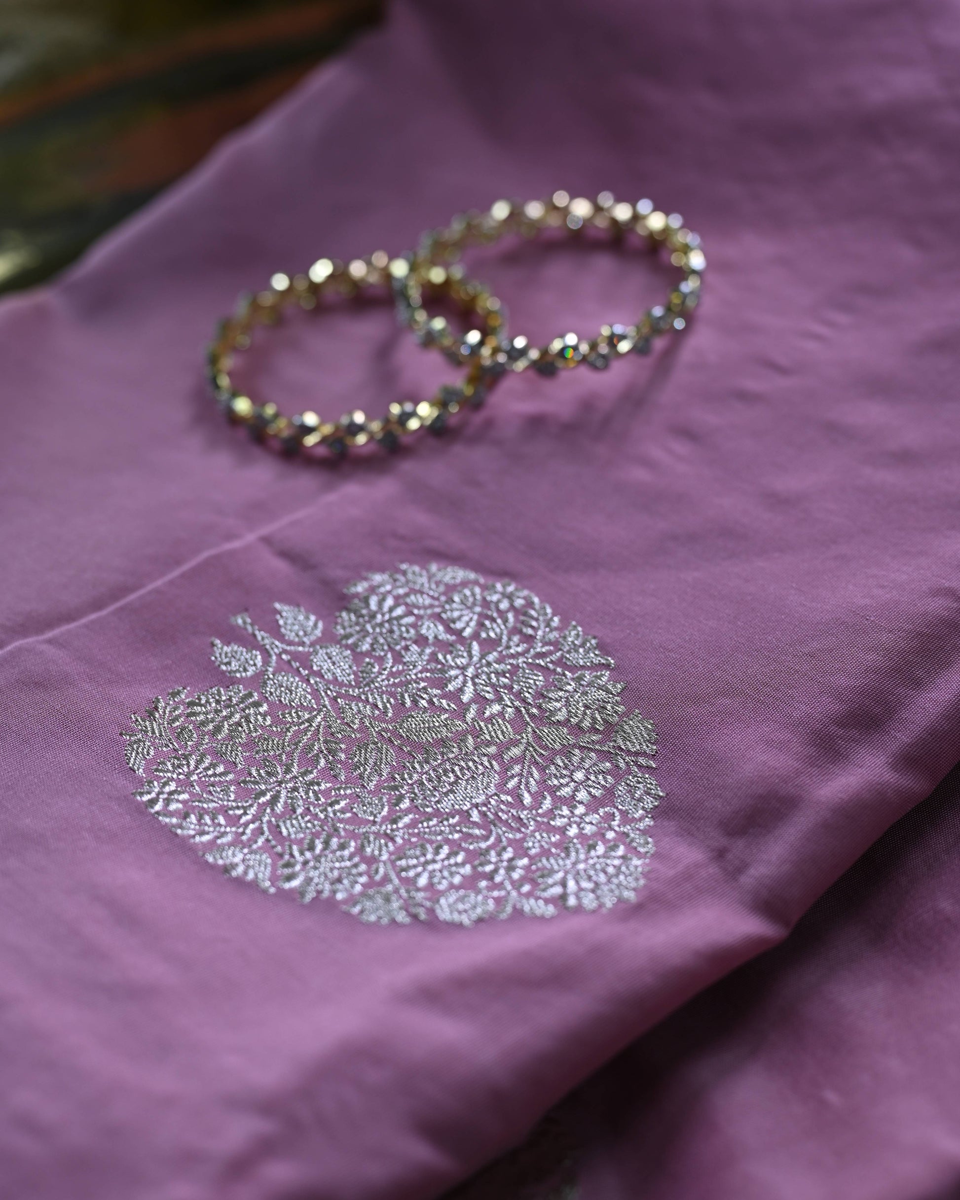 Lavender Georgette Zari Kadhua Weave Saree