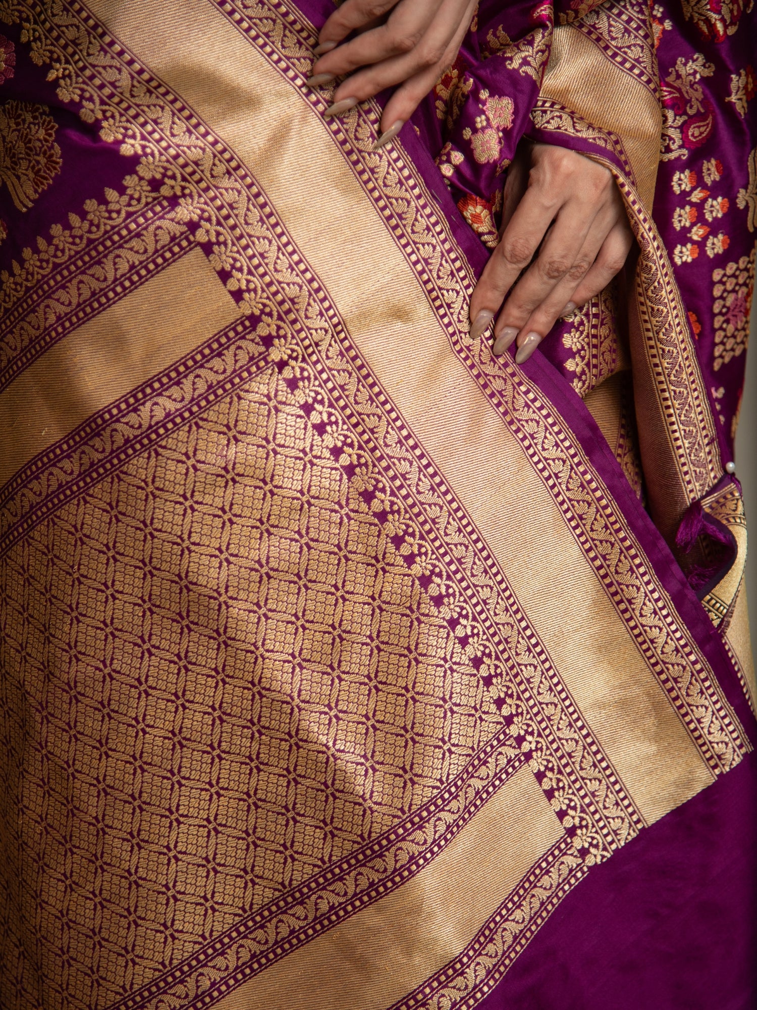 Wine Handloom Banarasi Katan Silk Saree with Kadhua Jangla and Multicolor Meena