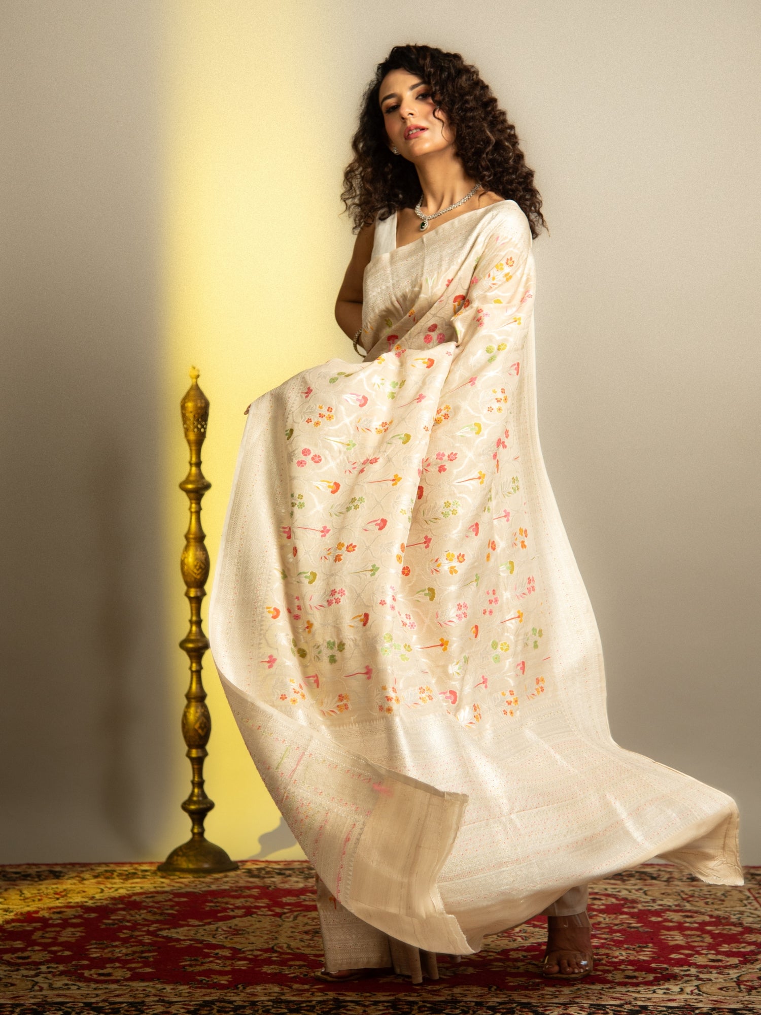 Off White Handloom Banarasi Tussar Silk Saree with floral jaal