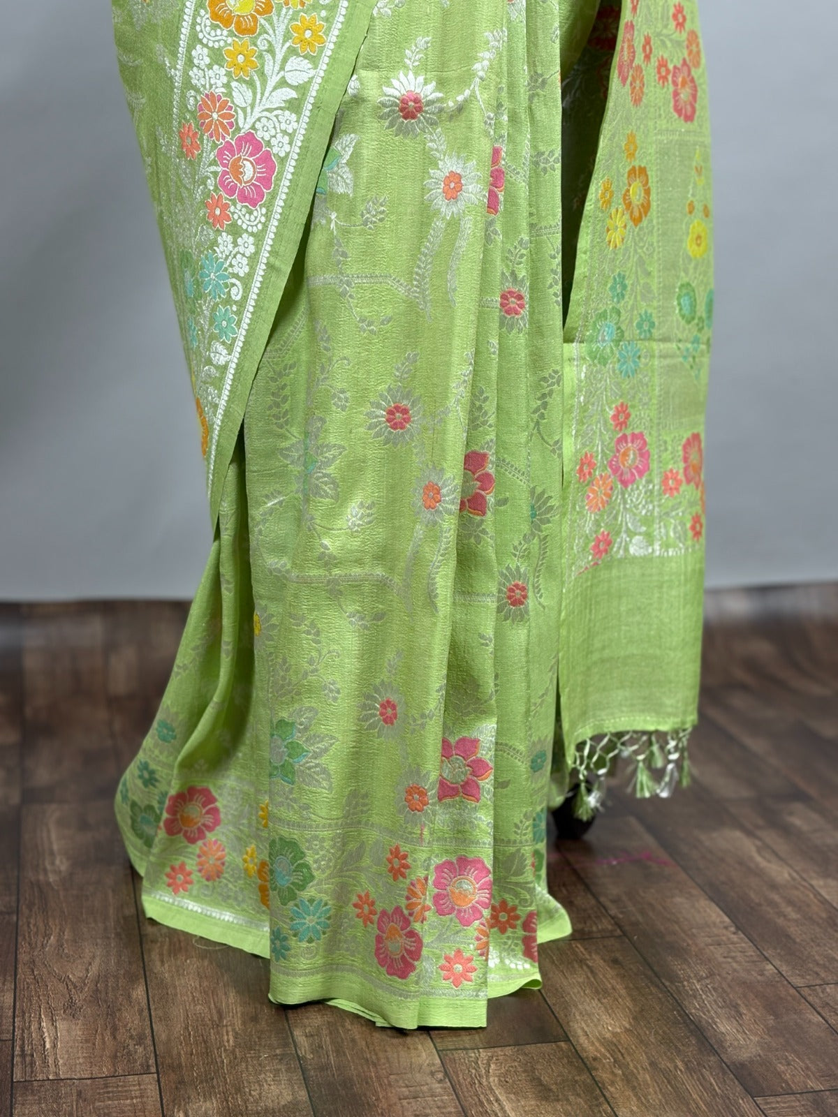 Pastel Green Meenakari Handloom Banarasi Tussar Silk Saree