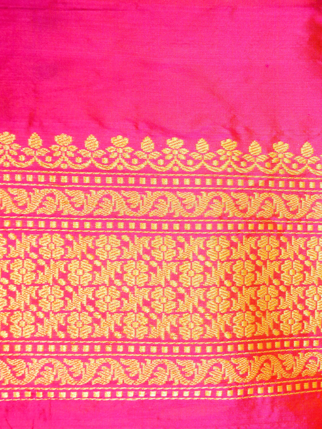 Kadhua Jangla Katan Silk Zari Border Aanchal Saree
