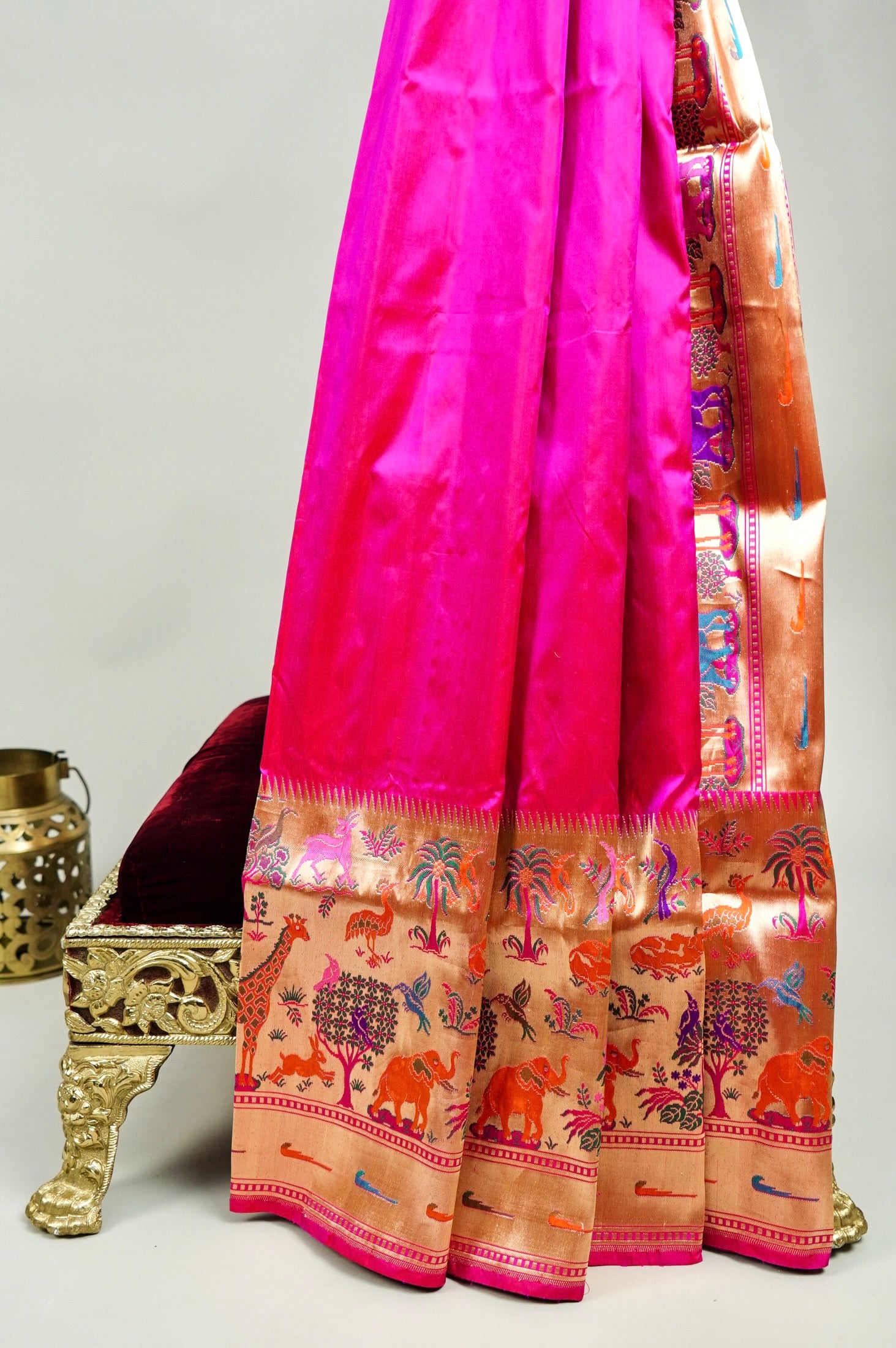 Rani Katan Silk Plain Kadhuwa Weaved Tilfi Border Aanchal Saree