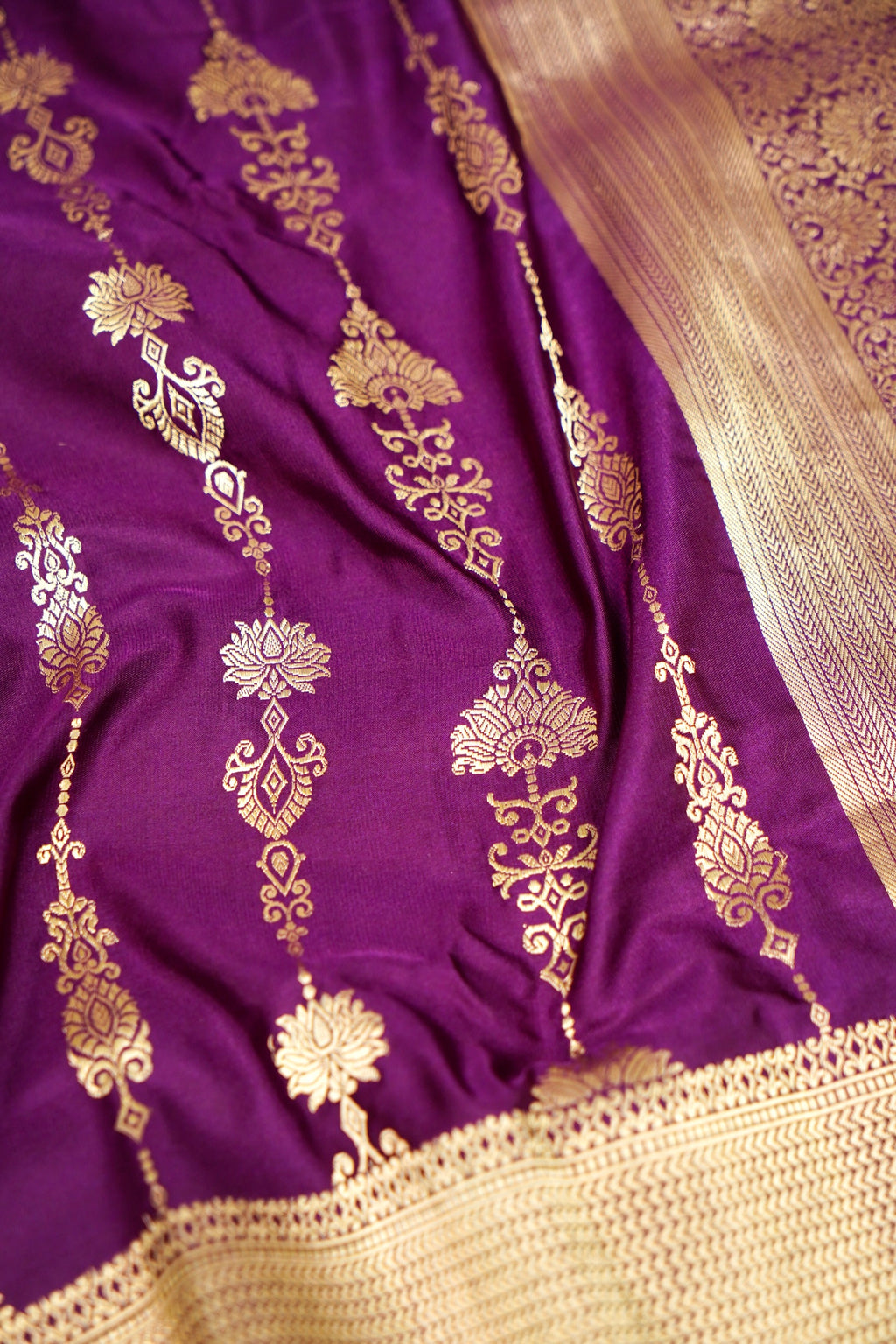 Magenta Mushru Silk Phekuwa Weave Zari Border Saree