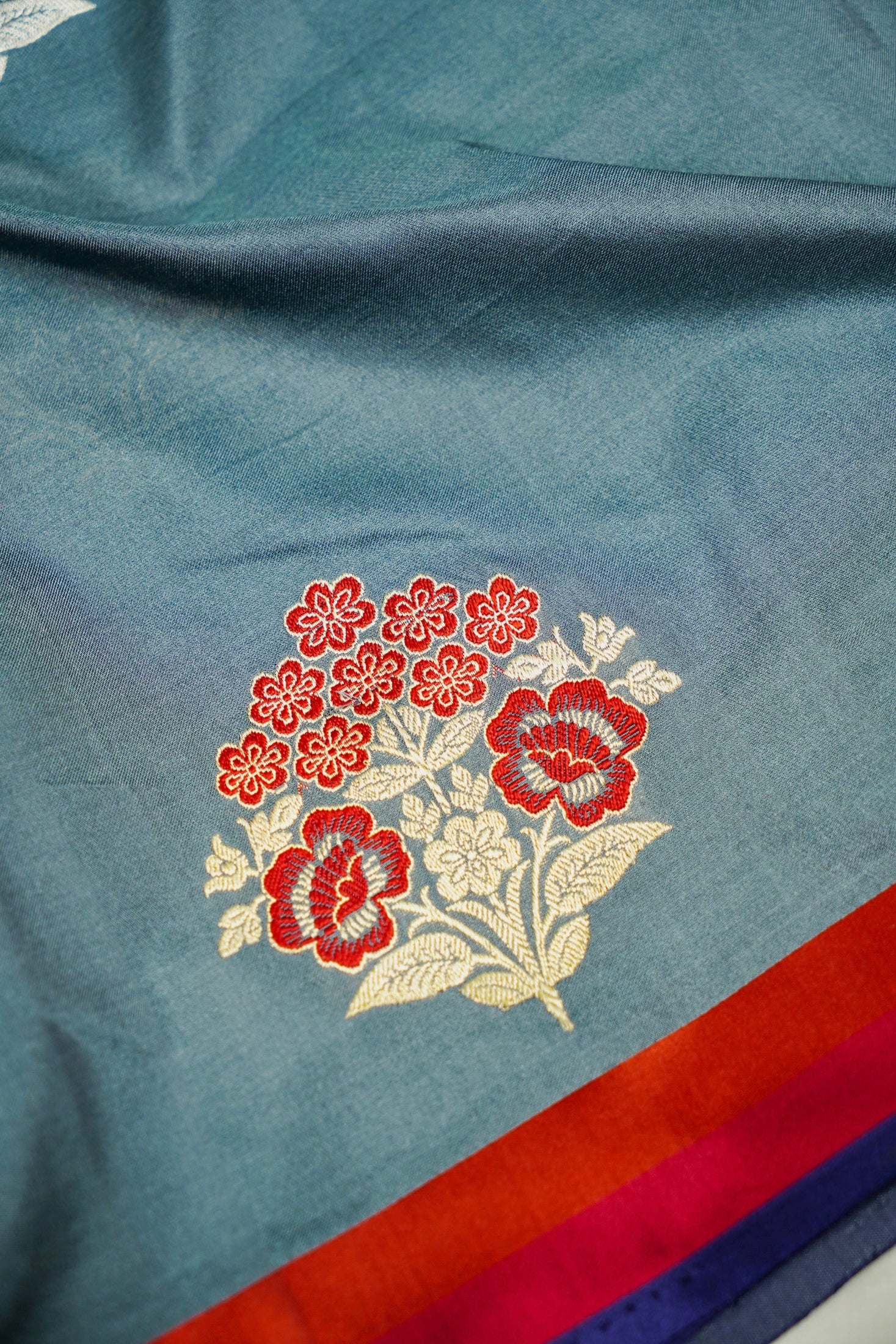 Kadhua Weaved Georgette By Georgette and Satin Border Saree