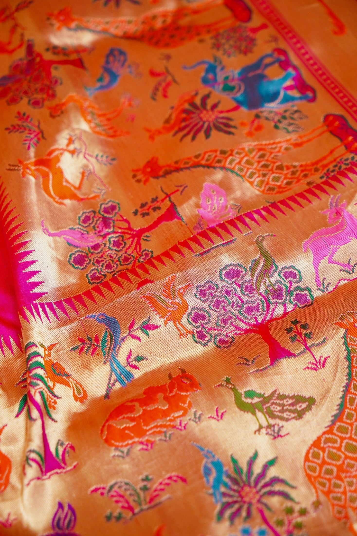Rani Katan Silk Plain Kadhuwa Weaved Tilfi Border Aanchal Saree