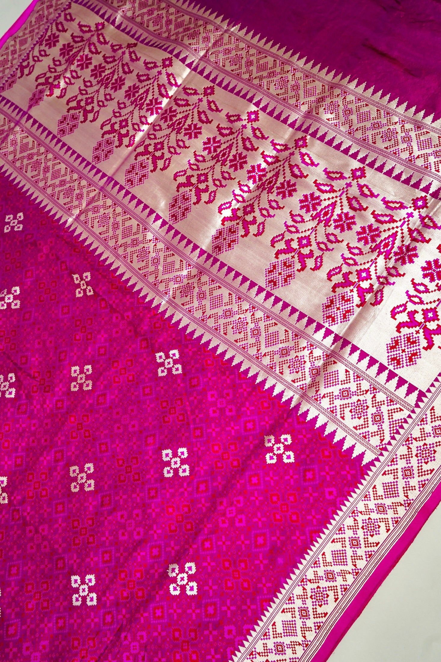 Resham and Zari Jaal Weaved on Satin with Jamawar Technique