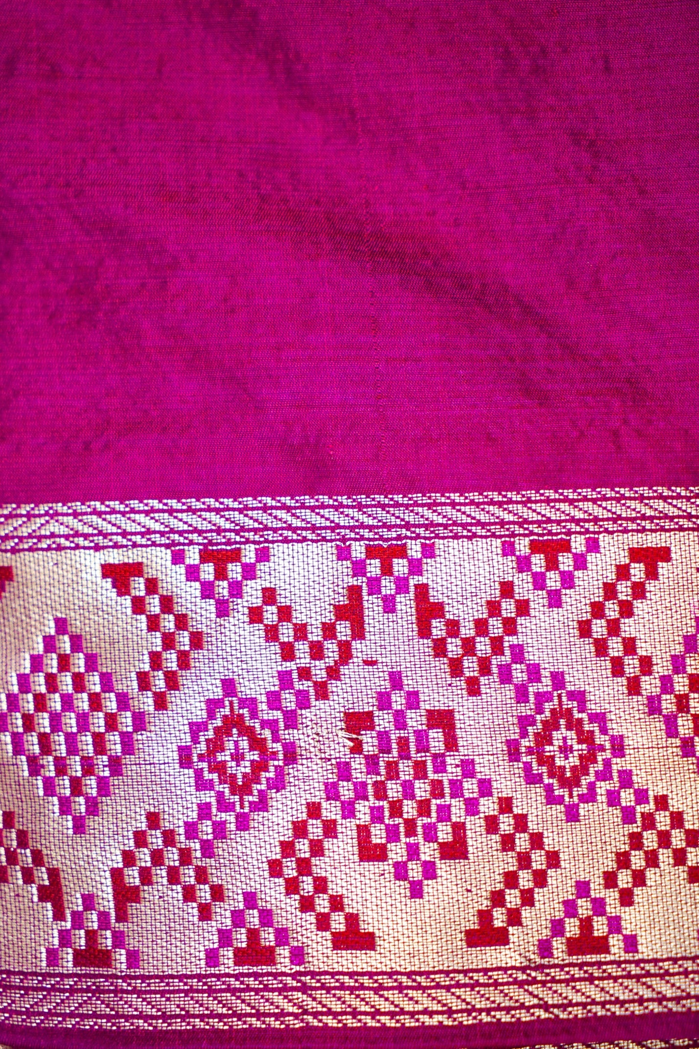 Resham and Zari Jaal Weaved on Satin with Jamawar Technique