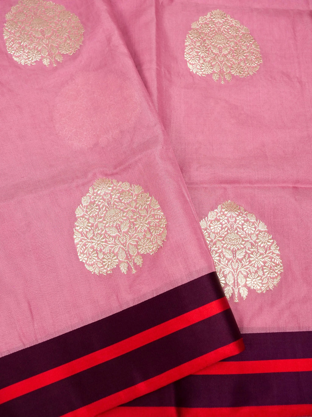 Kadhua Weaved Georgette By Georgette and Satin Border Saree
