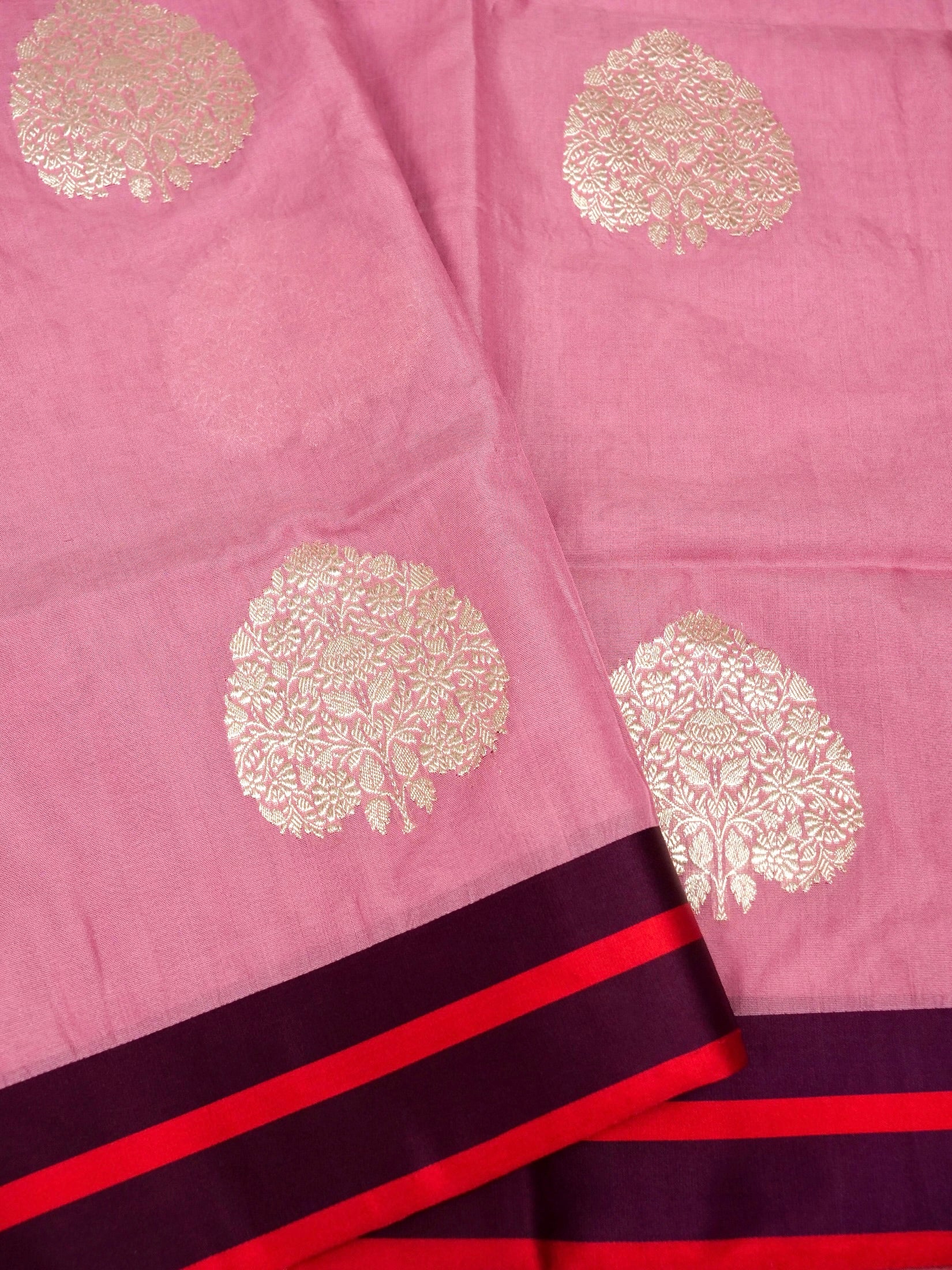 Kadhua Weaved Georgette By Georgette and Satin Border Saree