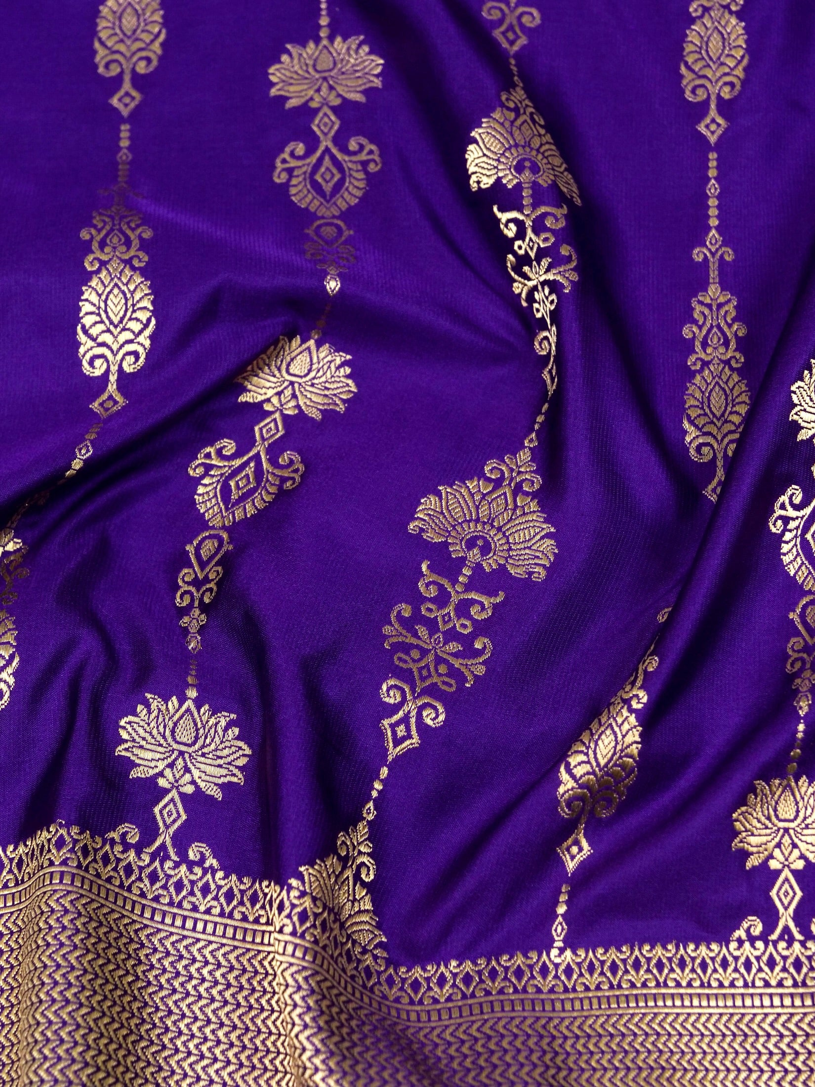 Purple Mushru Silk Phekuwa Weave Zari Border Saree