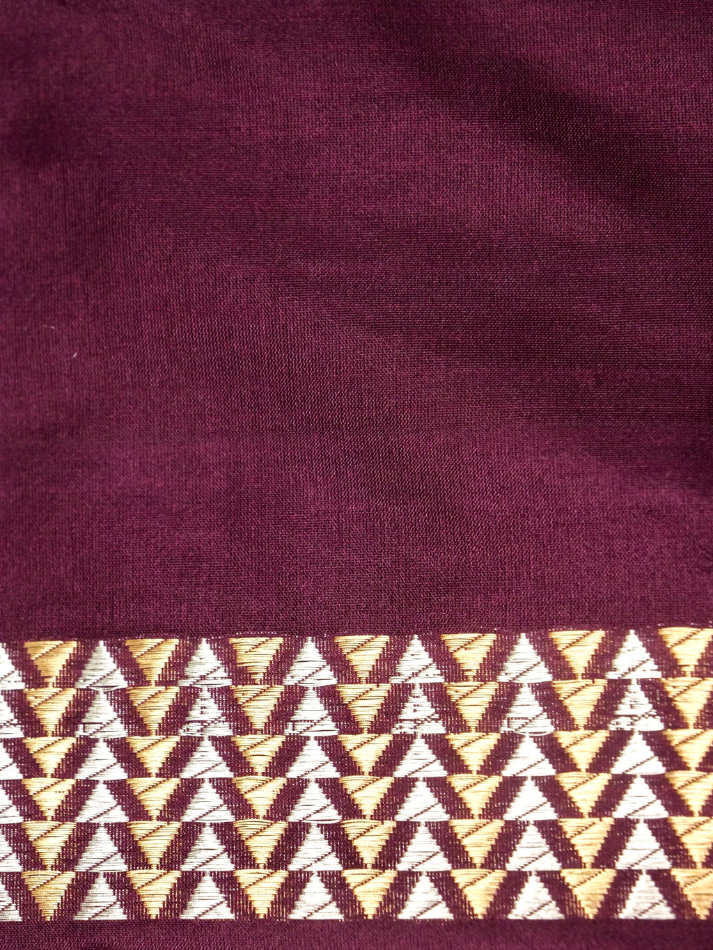 Katan Silk Plain Kadhuwa Weaved Zari Satin Border Aanchal Saree