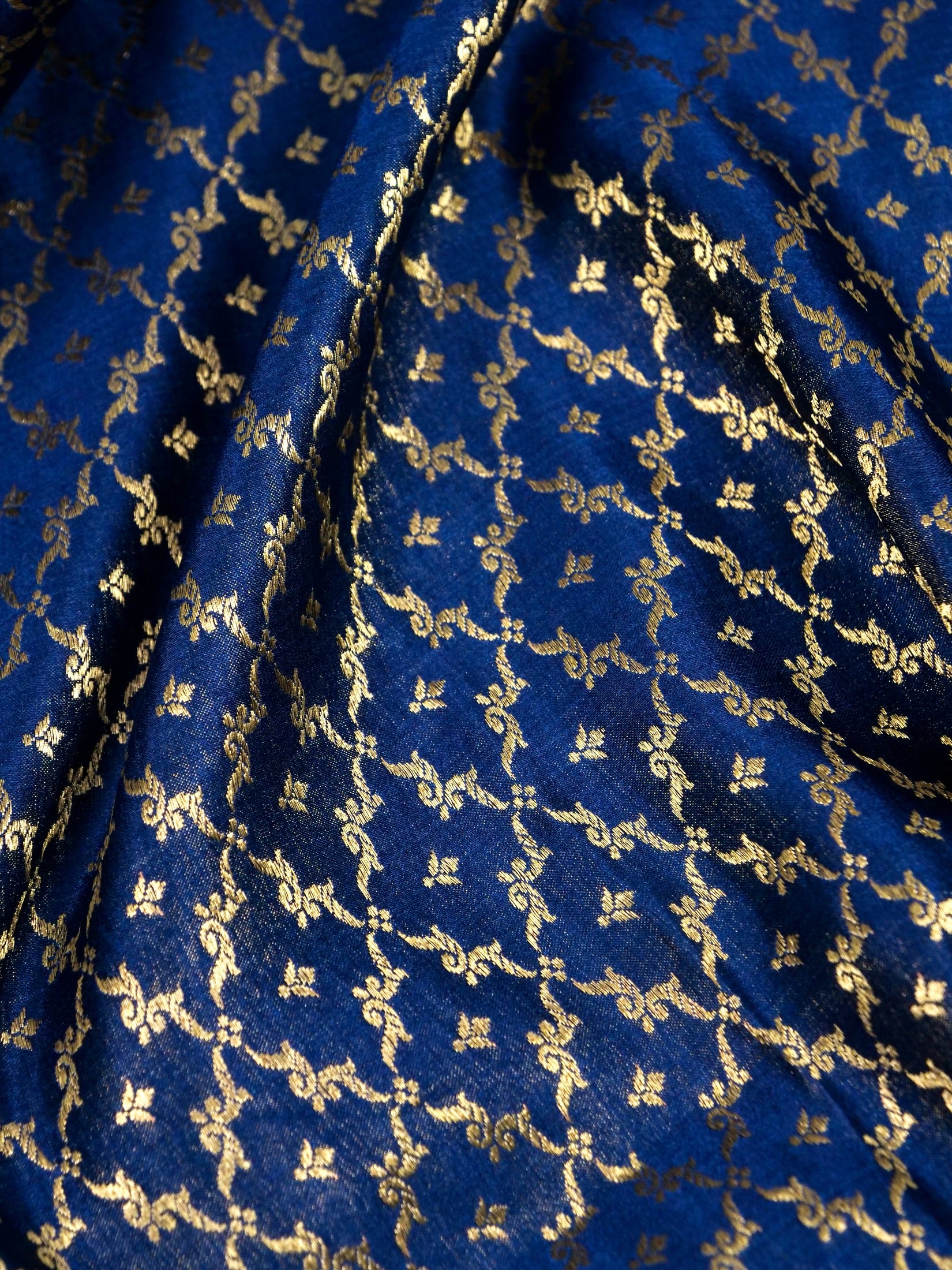 Maharani Tissue Embroidery Jhalar Border with Mashru Blouse Saree