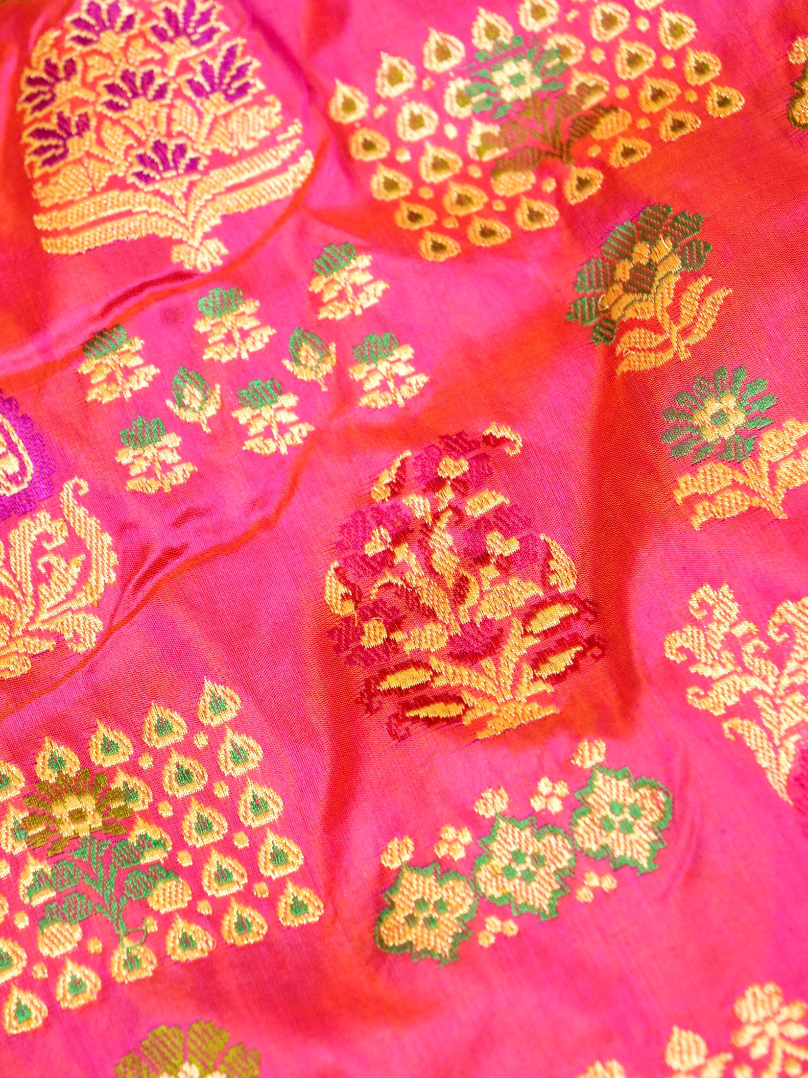 Kadhua Jangla Katan Silk Zari Border Aanchal Saree