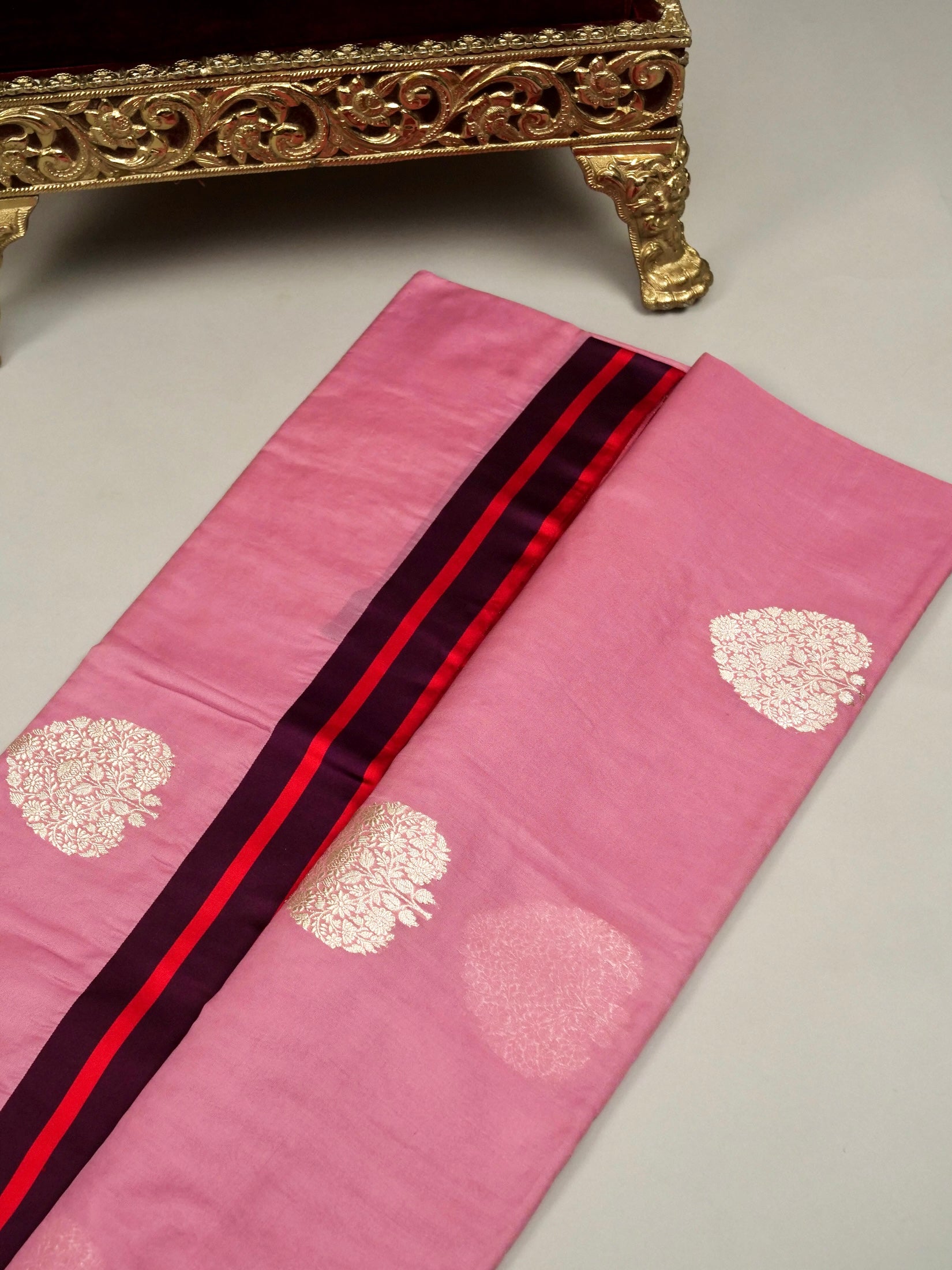 Kadhua Weaved Georgette By Georgette and Satin Border Saree