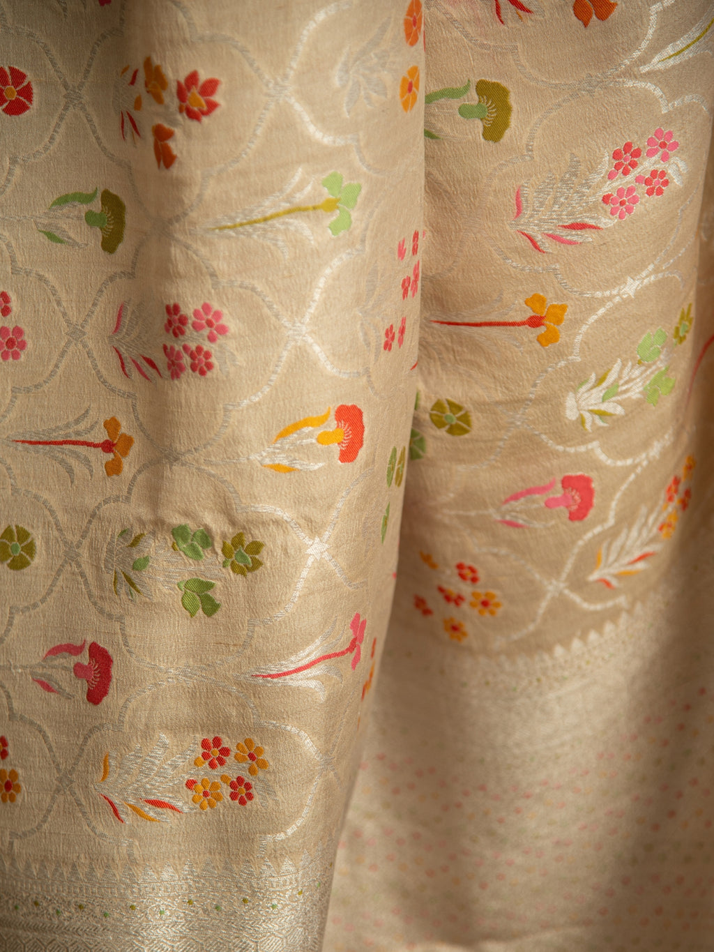 Off White Handloom Banarasi Tussar Silk Saree with floral jaal